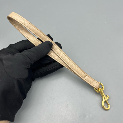 Yves Saint Laurent Clutch Caviar Nude Pink