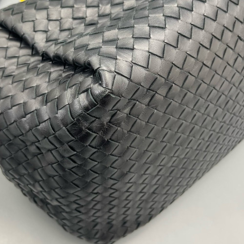 Bottega Veneta Tote Bag Lambskin Intrecciato Nappa Black Bottega Veneta Tote Bag Lambskin Intrecciato Nappa Black