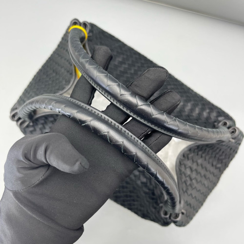Bottega Veneta Tote Bag Lambskin Intrecciato Nappa Black Bottega Veneta Tote Bag Lambskin Intrecciato Nappa Black