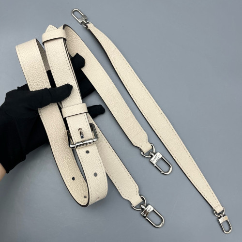 Louis Vuitton Marelle Handbag Epi White
