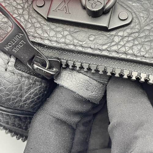 Louis Vuitton Pochette Volga Monogram Empreinte Black Louis Vuitton Pochette Volga Monogram Empreinte Black