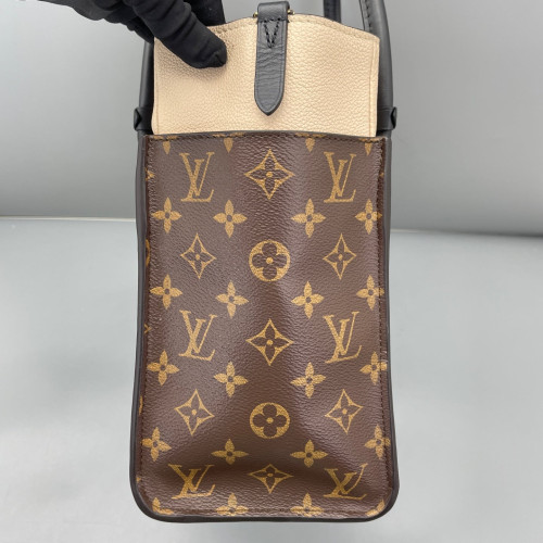 Louis Vuitton On My Side MM Reverse Monogram Olive Taupe Beige Brown