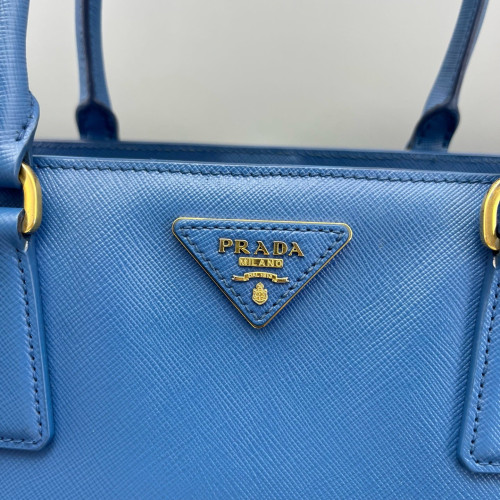 Prada Medium Galleria Double Zip Tote Calfskin Blue Prada Medium Galleria Double Zip Tote Calfskin Blue