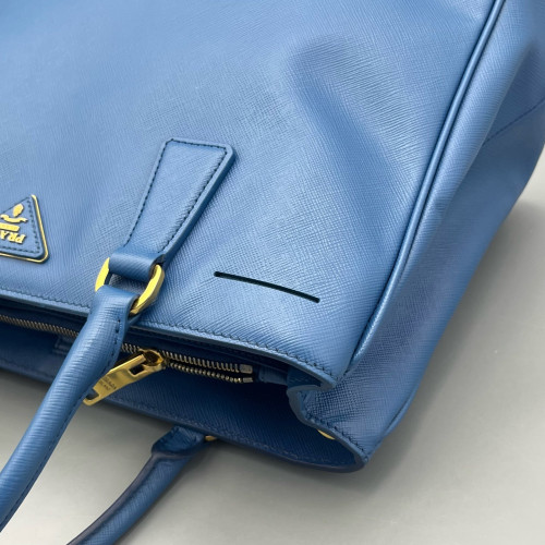 Prada Medium Galleria Double Zip Tote Calfskin Blue Prada Medium Galleria Double Zip Tote Calfskin Blue
