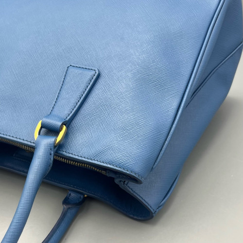 Prada Medium Galleria Double Zip Tote Calfskin Blue Prada Medium Galleria Double Zip Tote Calfskin Blue