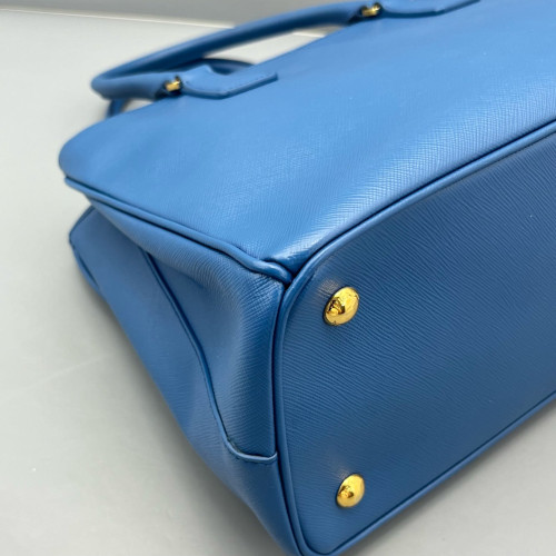 Prada Medium Galleria Double Zip Tote Calfskin Blue Prada Medium Galleria Double Zip Tote Calfskin Blue