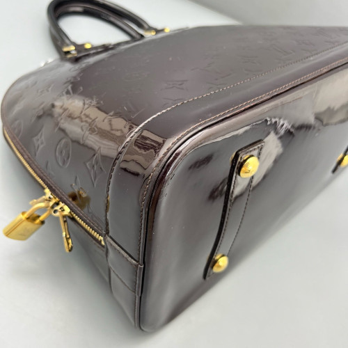 Louis Vuitton Alma GM Vernis Amarante