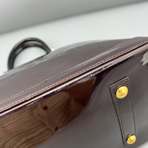 Louis Vuitton Alma GM Vernis Amarante