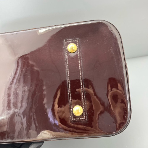 Louis Vuitton Alma GM Vernis Amarante