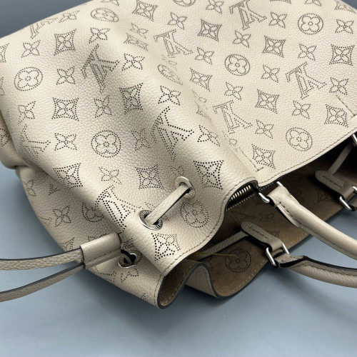 Louis Vuitton Bella Tote Mahina Natural Tan