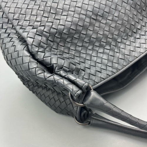 Bottega Veneta Medium Campana Hobo Calfskin Intrecciato Grey
