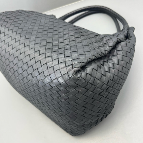 Bottega Veneta Medium Campana Hobo Calfskin Intrecciato Grey