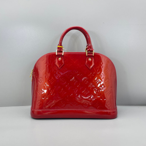 Louis Vuitton Alma PM Vernis Red