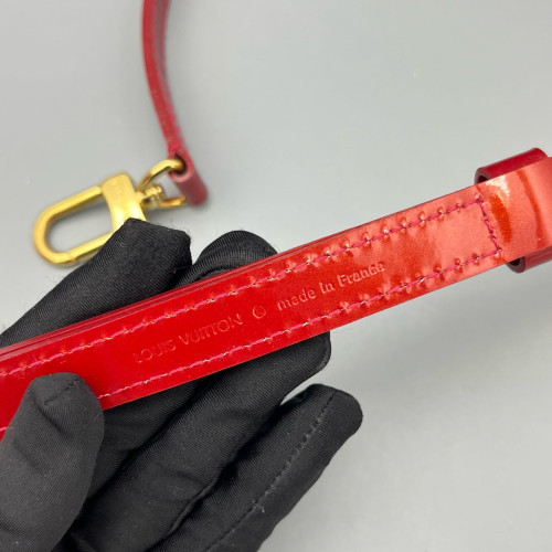 Louis Vuitton Alma PM Vernis Red