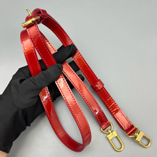 Louis Vuitton Alma PM Vernis Red