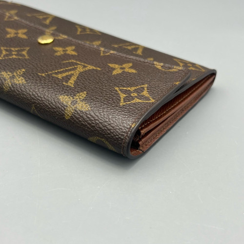 Louis Vuitton Sarah Wallet Monogram Dark Brown Light Brown