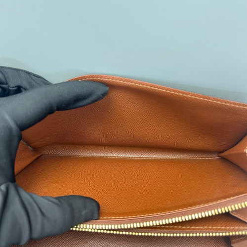 Louis Vuitton Sarah Wallet Monogram Dark Brown Light Brown