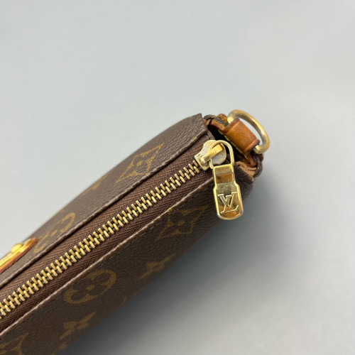 Louis Vuitton Eva Clutch Monogram Dark Brown Light Brown