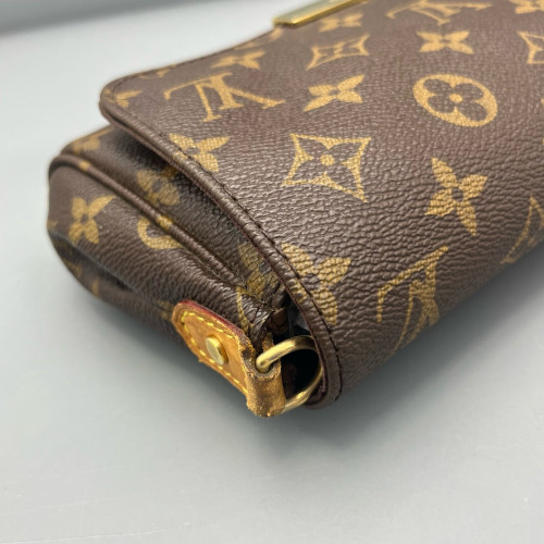 Louis Vuitton Favorite PM Monogram Dark Brown Light Brown
