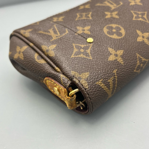 Louis Vuitton Favorite PM Monogram Dark Brown Light Brown