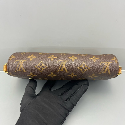 Louis Vuitton Favorite PM Monogram Dark Brown Light Brown