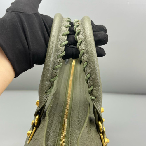 Balenciaga Medium City Calfskin Green