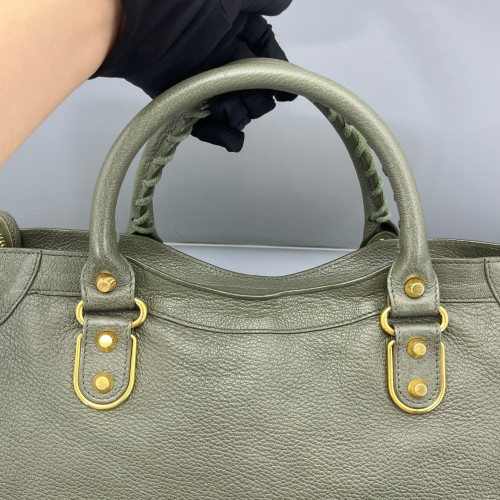 Balenciaga Medium City Calfskin Green
