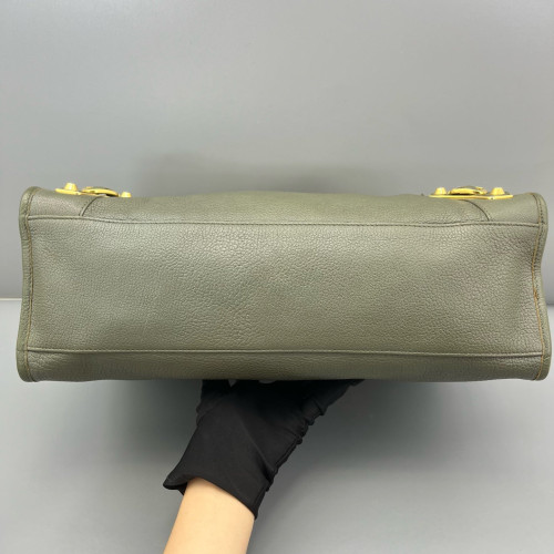Balenciaga Medium City Calfskin Green