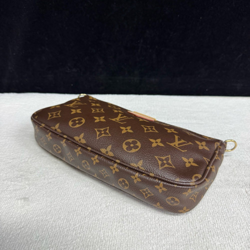 Louis Vuitton Multi Pochette Accessories Monogram Dark Brown Light Brown Green Louis Vuitton Multi Pochette Accessories Monogram Dark Brown Light Brown Green