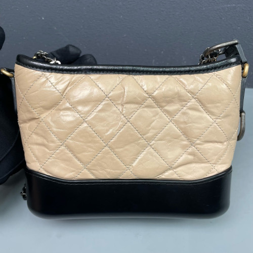 Chanel Quilted Small Gabrielle Hobo Calfskin Natural Tan Black Red Chanel Quilted Small Gabrielle Hobo Calfskin Natural Tan Black Red