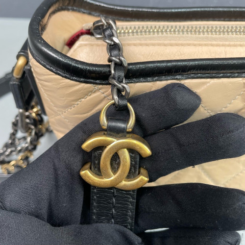 Chanel Quilted Small Gabrielle Hobo Calfskin Natural Tan Black Red Chanel Quilted Small Gabrielle Hobo Calfskin Natural Tan Black Red