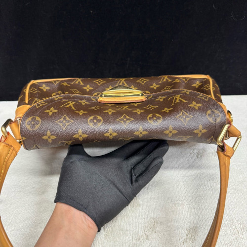 Louis Vuitton Beverly MM Monogram Dark Brown Light Brown Beige