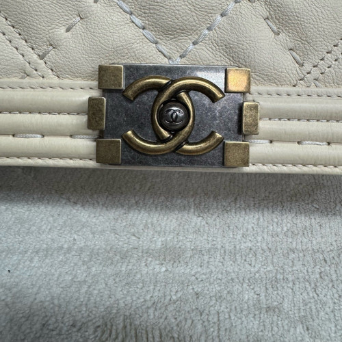 Chanel Quilted Medium Boy Flap Lambskin White