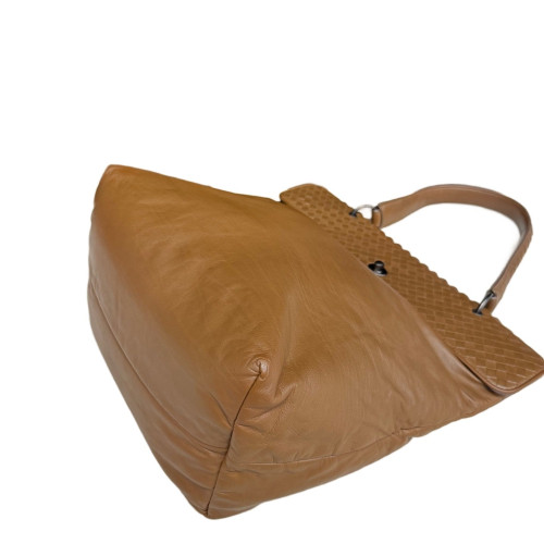 Bottega Veneta Intrecciato Handbag Lambskin Intrecciato Lambskin Nappa Brown