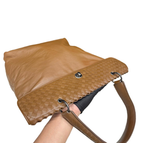 Bottega Veneta Intrecciato Handbag Lambskin Intrecciato Lambskin Nappa Brown