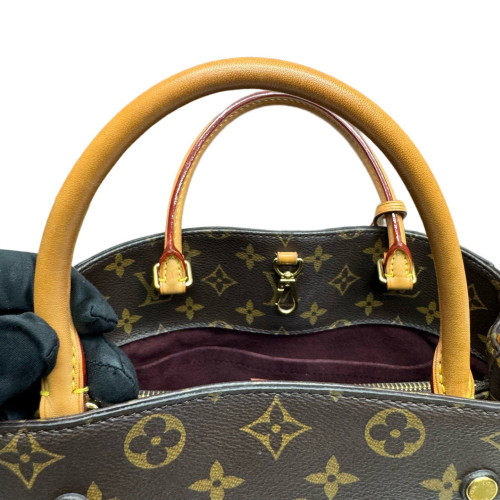 Louis Vuitton Montaigne MM Monogram Brown