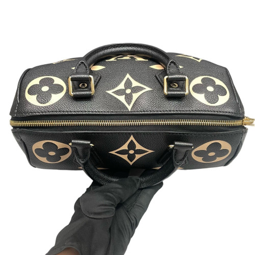 Louis Vuitton Speedy Bandouliere 25 Empreinte Monogram Giant Black White