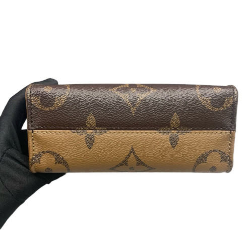 Louis Vuitton Onthego BB Reverse Monogram Giant Brown