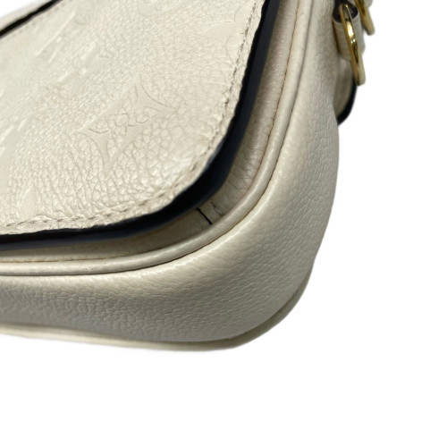 Louis Vuitton Pochette Metis East West Empreinte Monogram White