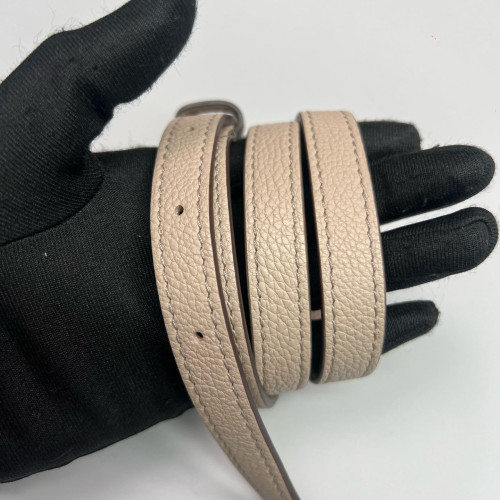 Louis Vuitton Lockme Ever MM Calfskin Natural Tan