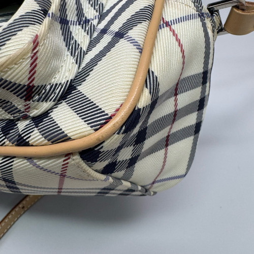 Burberry Camera Case House Check Calfskin Beige Black Red