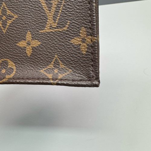 Louis Vuitton Petite Sac Plat Monogram Brown Louis Vuitton Petite Sac Plat Monogram Brown