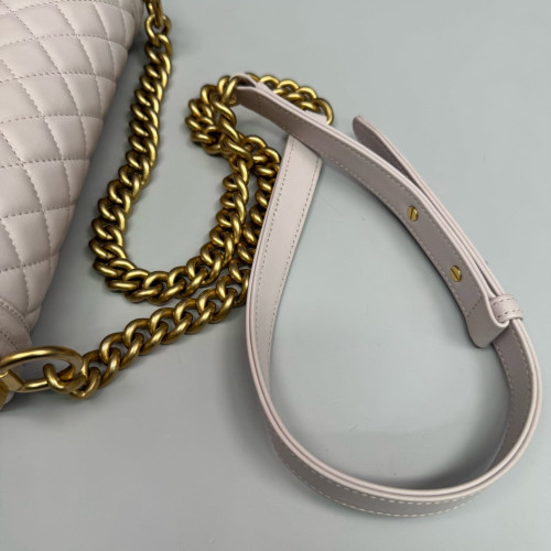 Chanel Quilted Medium Top Handle Boy Flap Lambskin Pale Orchid Chanel Quilted Medium Top Handle Boy Flap Lambskin Pale Orchid