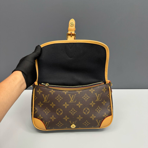 Louis Vuitton Diane Monogram Brown Black