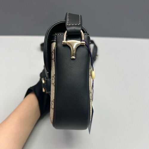 Gucci Mini Horsebit 1955 Guccissima Beige Black