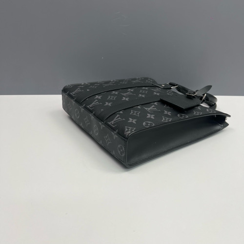 Louis Vuitton Sac Plat Messenger Monogram Eclipse Black Louis Vuitton Sac Plat Messenger Monogram Eclipse Black