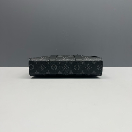 Louis Vuitton Sac Plat Messenger Monogram Eclipse Black Louis Vuitton Sac Plat Messenger Monogram Eclipse Black