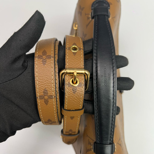 Louis Vuitton Pochette Metis Reverse Monogram Brown