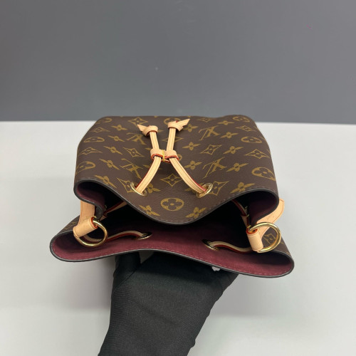 Louis Vuitton Neonoe BB Monogram Brown