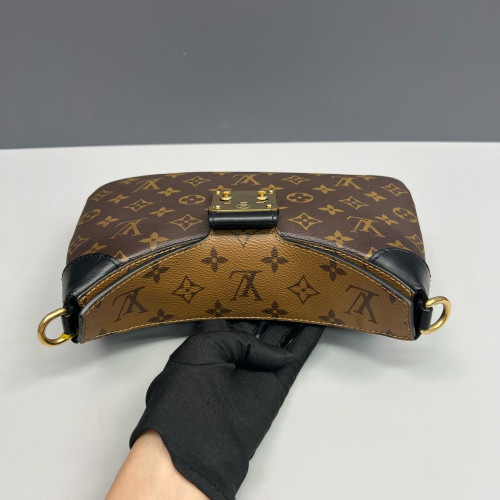 Louis Vuitton Shoulder Bag Monogram Brown Black